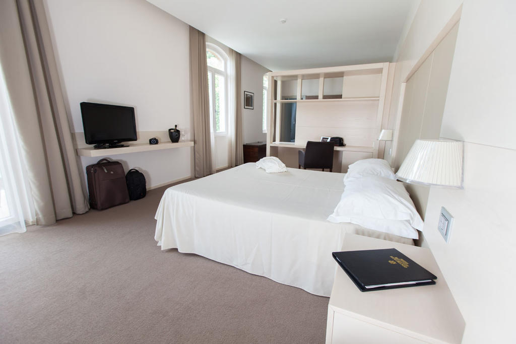 Hotel Bellevue San Lorenzo (adults Only) Malcesine